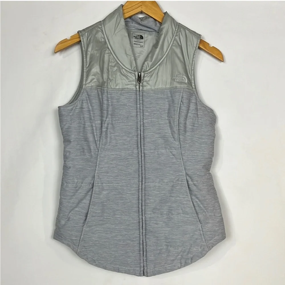 The North Face Pseudio Gray Multi Full Zip Sleeveless Vest. - Picture 2 of 3
